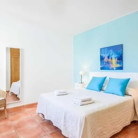 Sleeps 7 Pool Air Con Wifi Villa