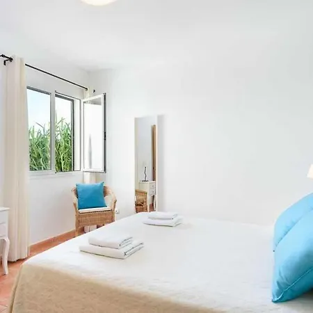 Sleeps 7 Pool Air Con Wifi Villa