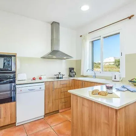 Sleeps 7 Pool Air Con Wifi Villa Binissafuller